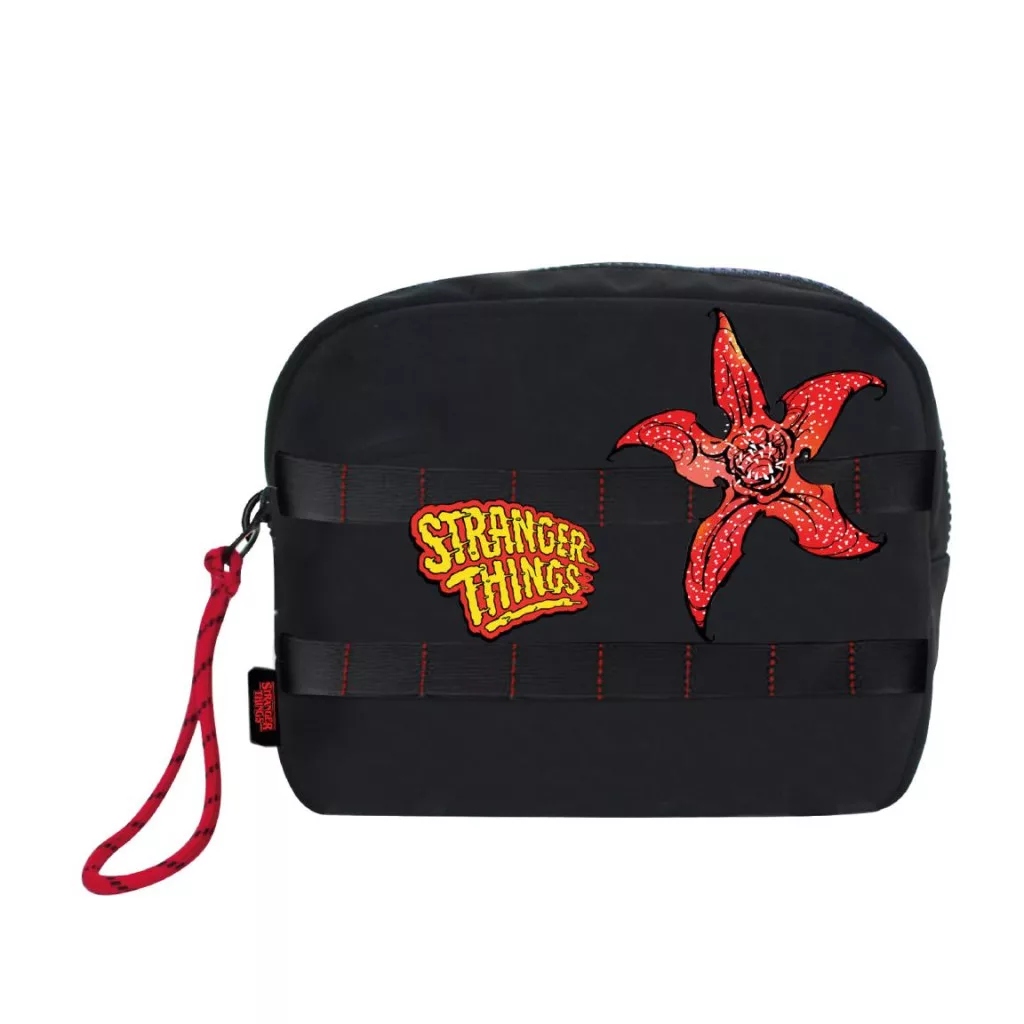Toaletná taška STRANGER THINGS