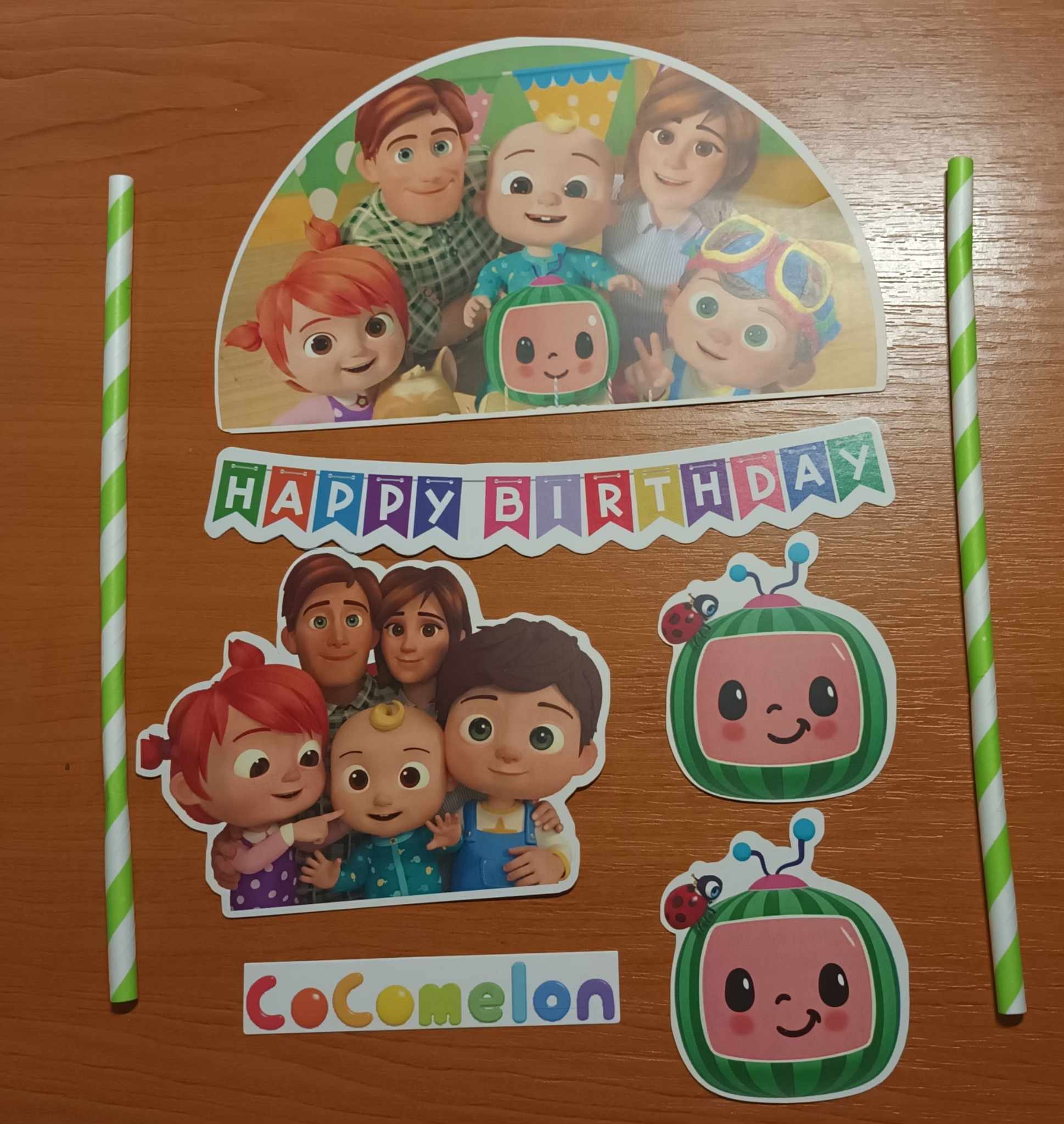 Tortový zápich COCOMELON rodinka