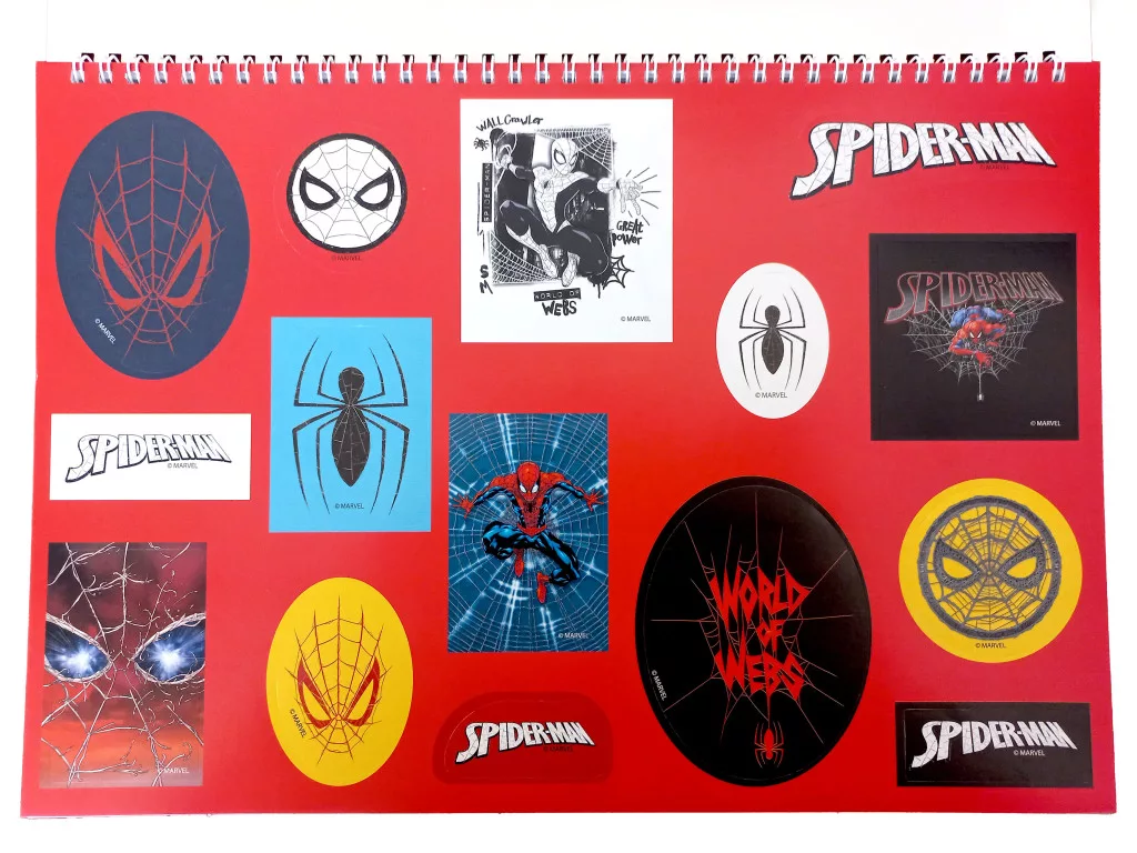 Špirálový skicár + nálepky SPIDERMAN