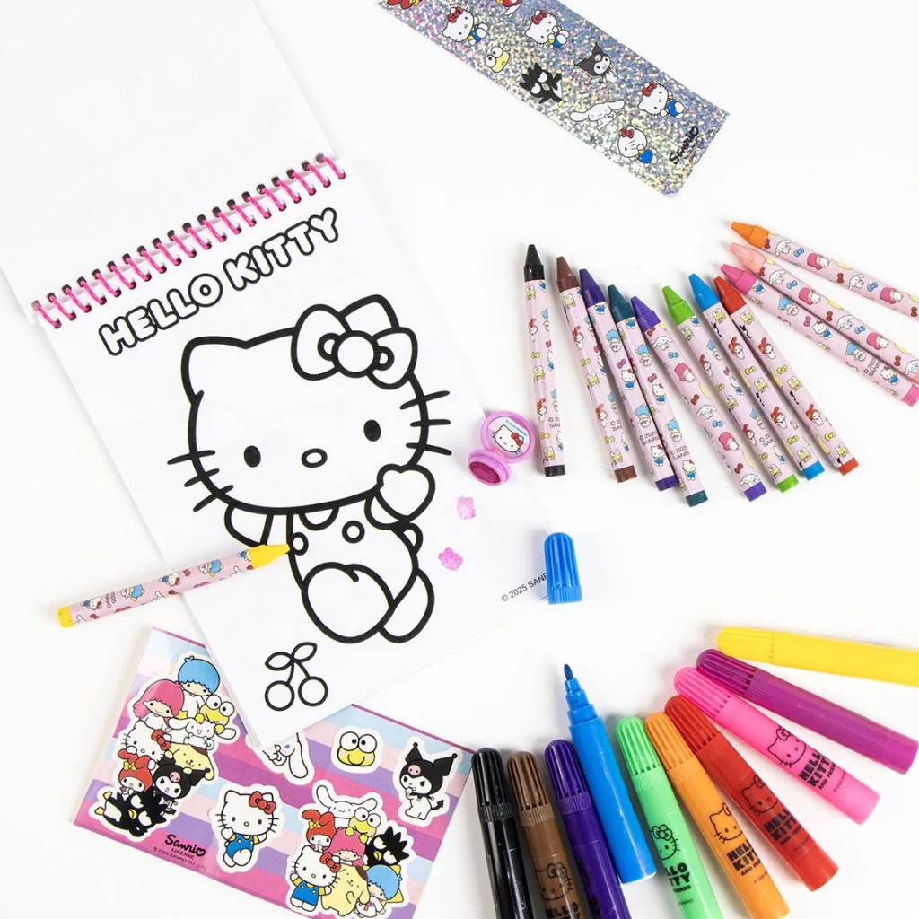 Vyfarbovanie HELLO KITTY