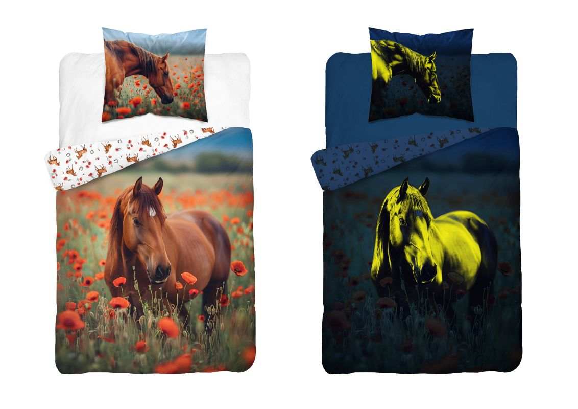 Obliečky 140x200 KÔŇ vo vlčom maku - svietiace