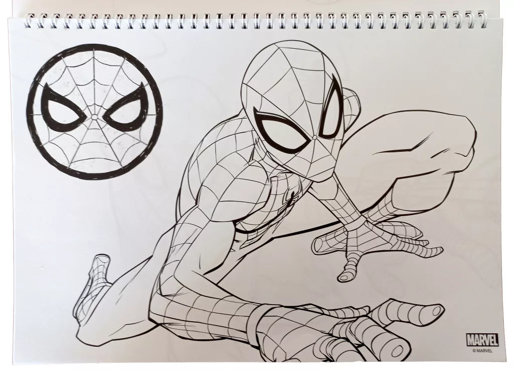 Špirálový skicár + nálepky SPIDERMAN