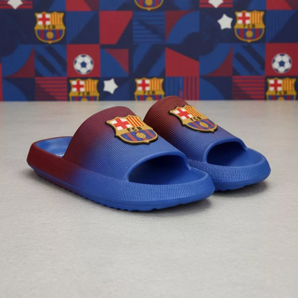 Šľapky FC BARCELONA logo - 38/39
