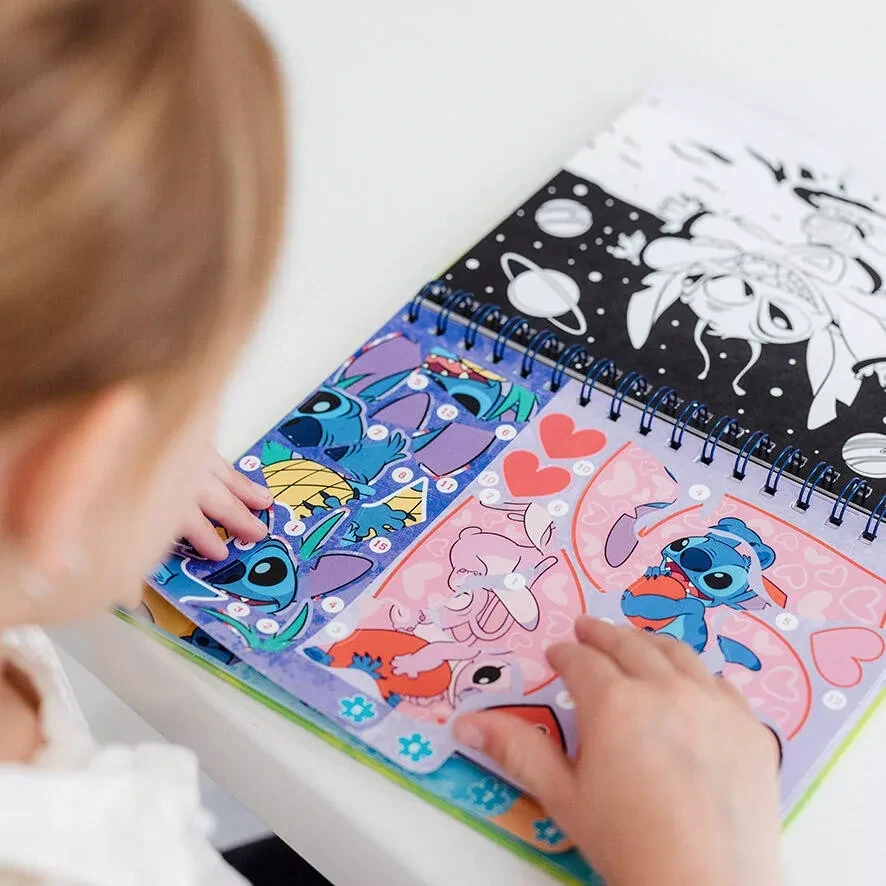 Nálepky + vyfarbovanie LILO A STITCH