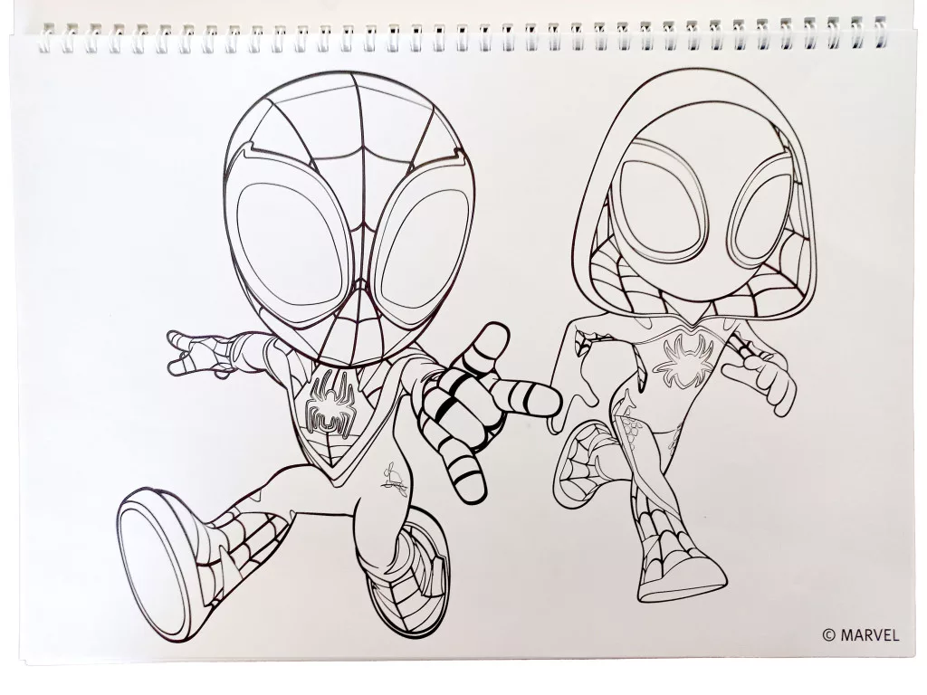 Špirálový skicár + nálepky SPIDERMAN